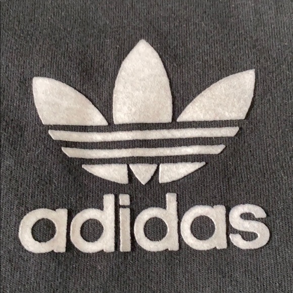 adidas leaf logo